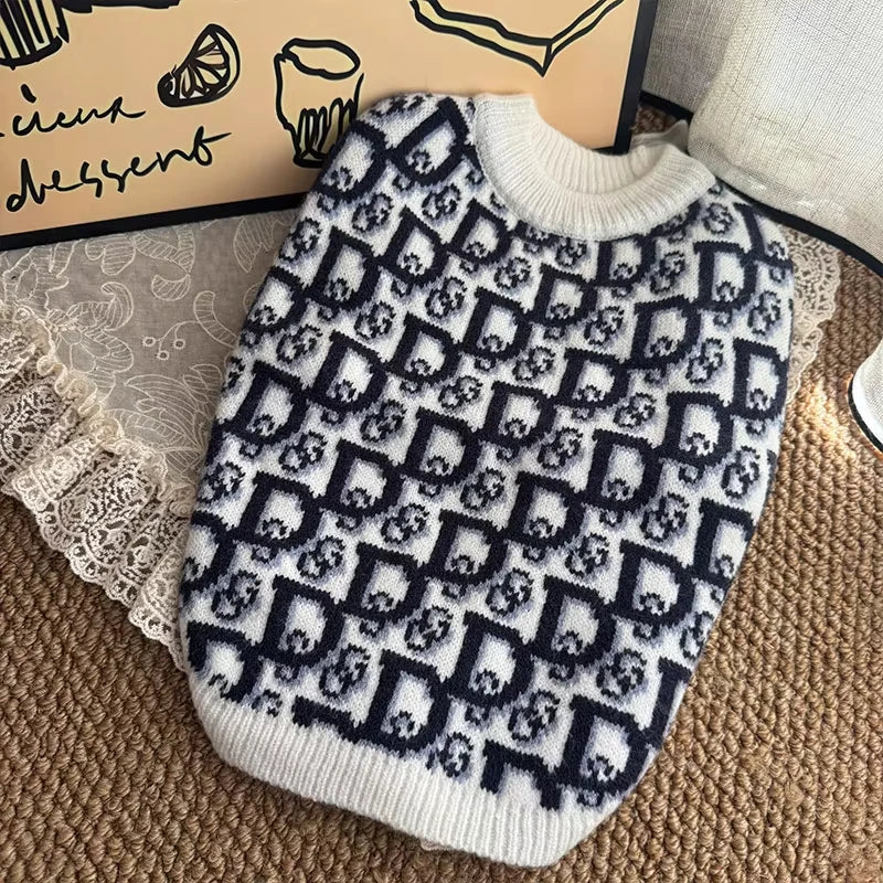 Pet Dog Clothes Luxury Designer Dog Winter Clothes XS-2XL Pet Warm Soft Puppy Sweaters Knitted French Bull Knitwear